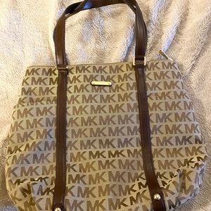 Michael Kors Shoulder Bag